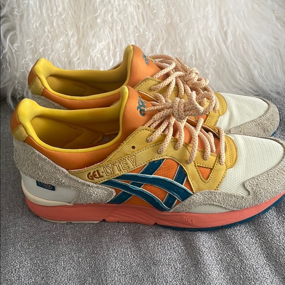 Asics Other - Asics Gel-Lyte V Sneakers Limited Edition Social Status x Charlotte Lab Schools